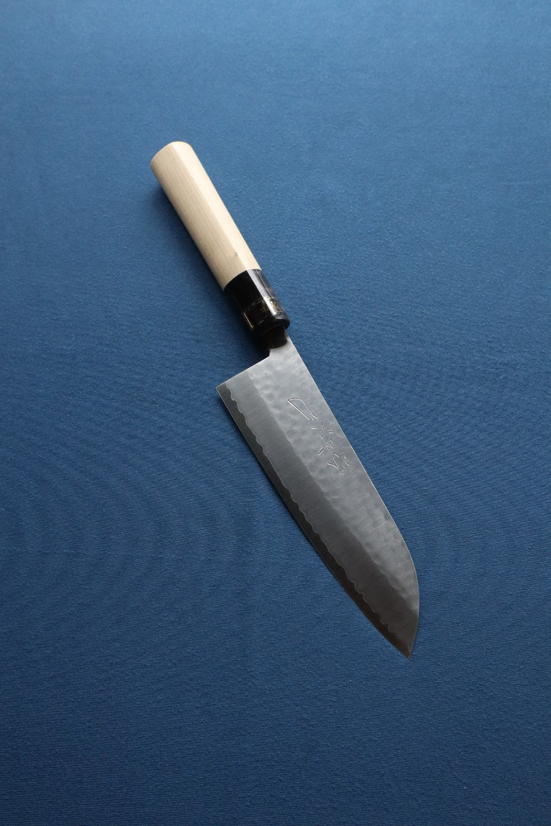 TSUCHIME VG1 WA Santoku Magnolia