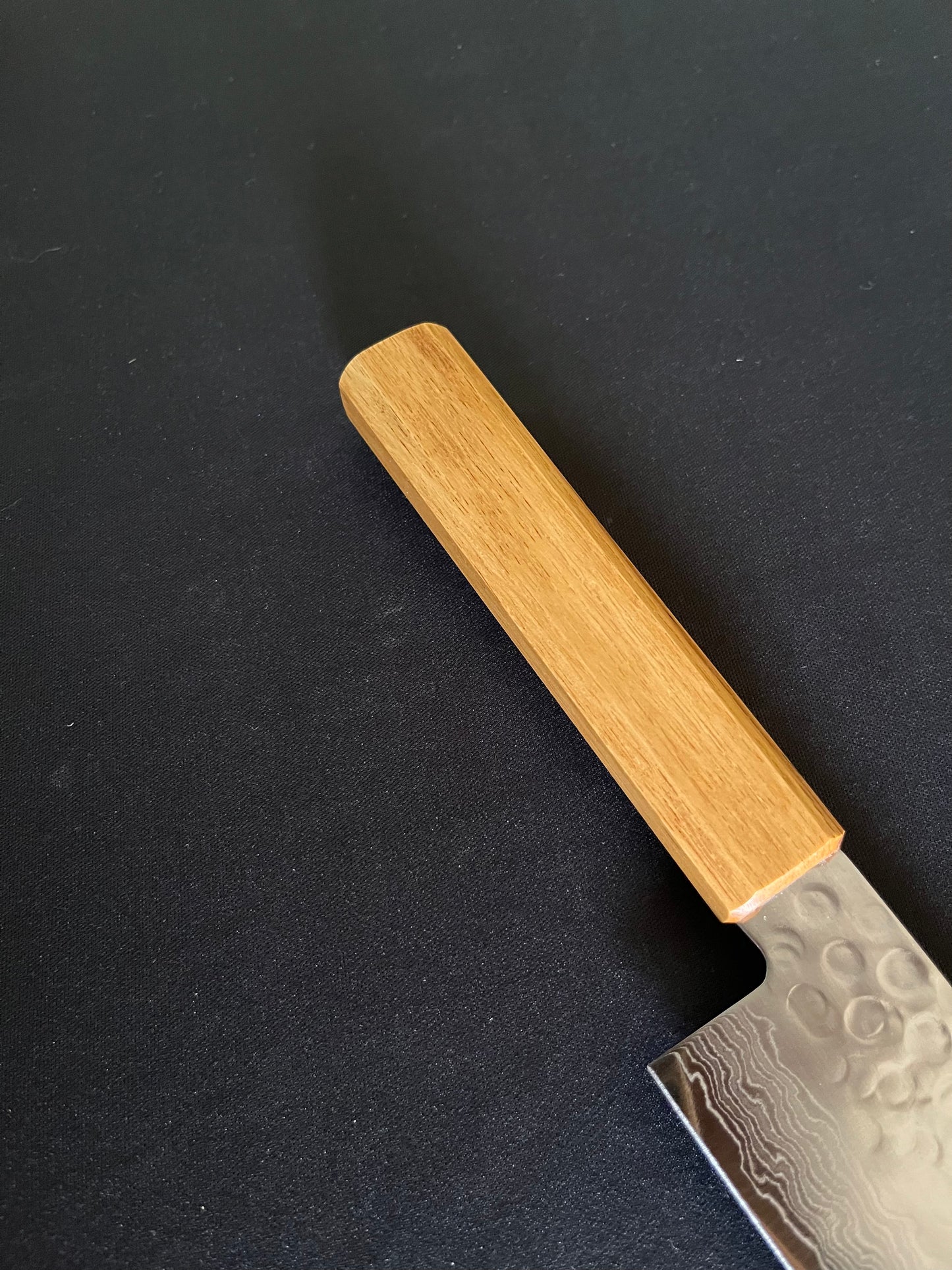 LOCO DAMASCUS GYUTO