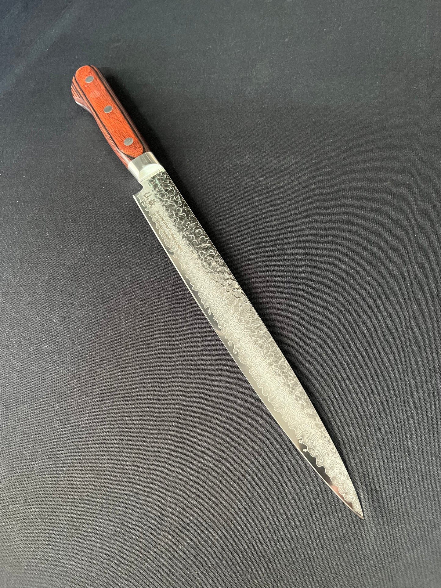 UNIVERSAL DAMASCO Sujibiki
