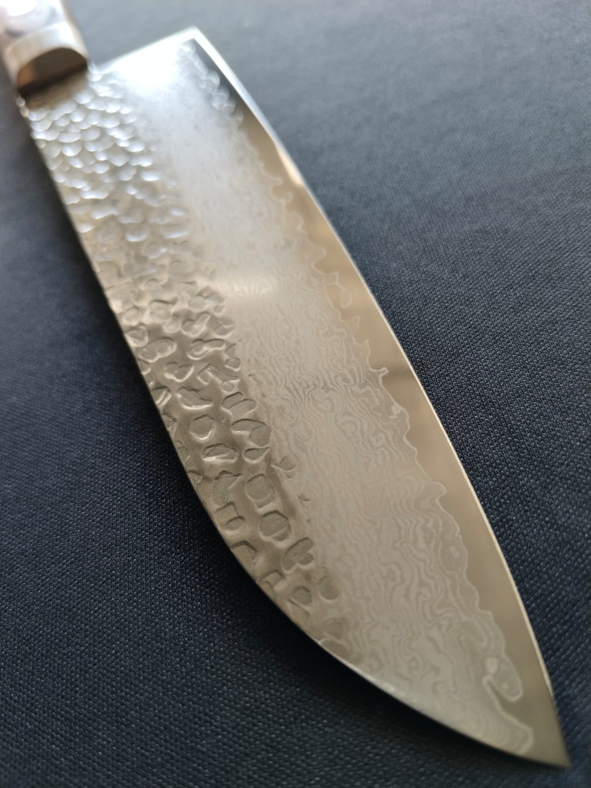 UNIVERSAL DAMASCO Santoku