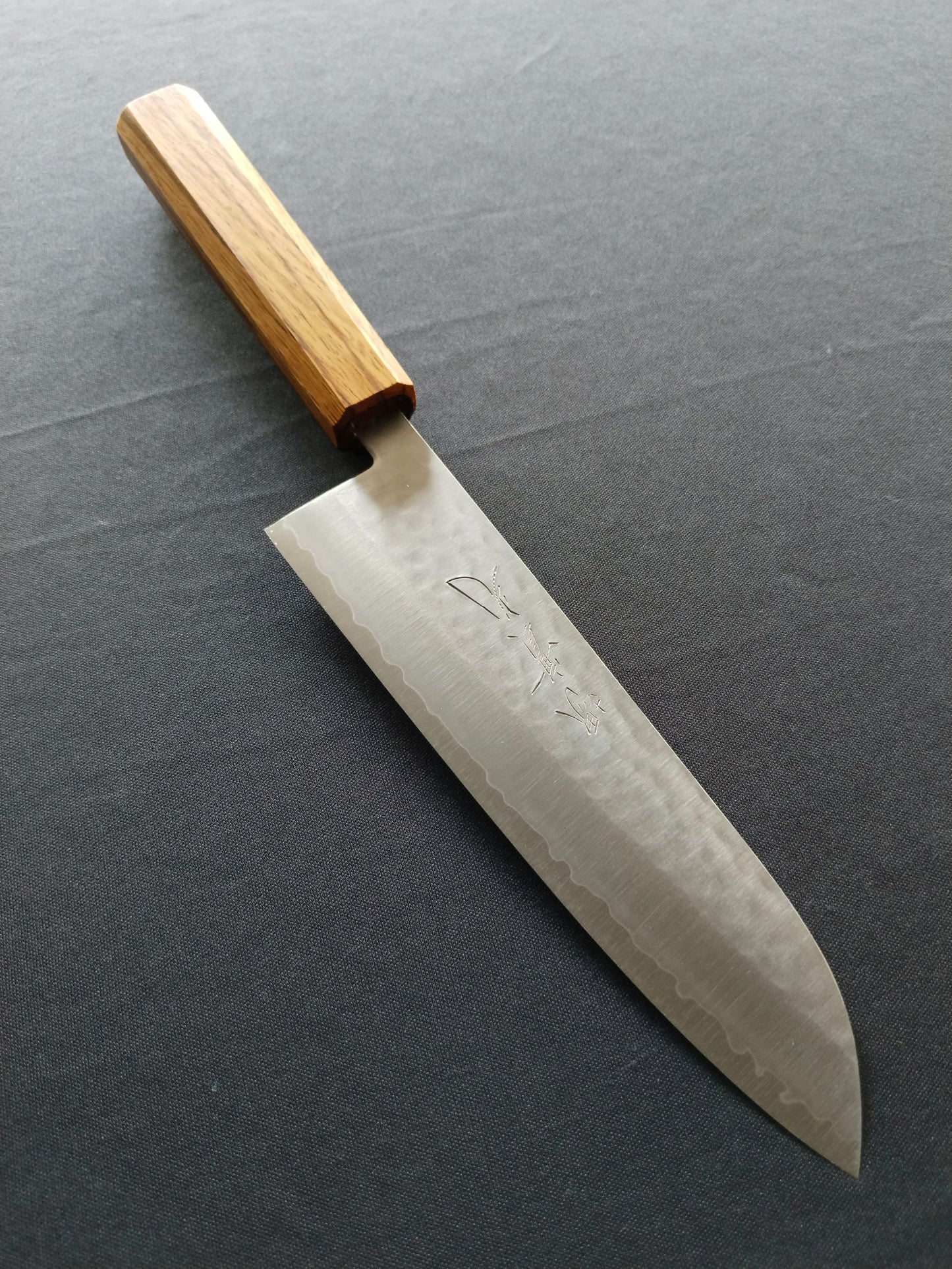 TSUCHIME VG1 WA Santoku
