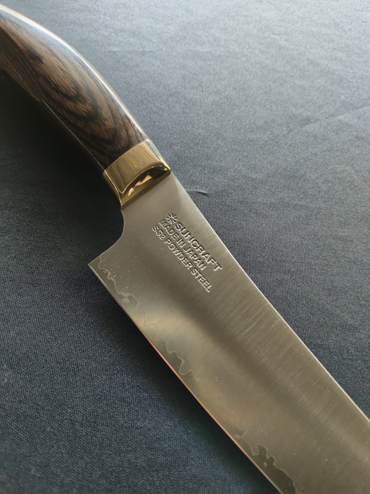 ELEGANCIA Sujibiki