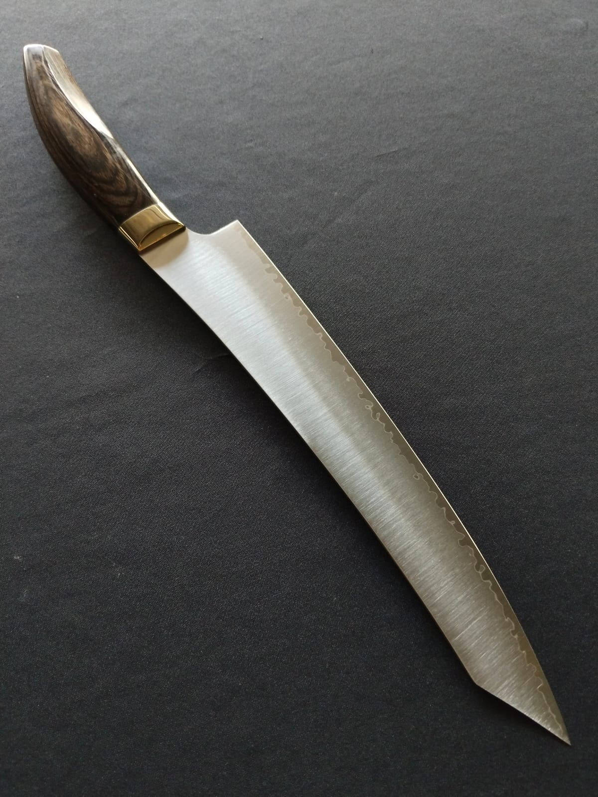 ELEGANCIA Sujibiki