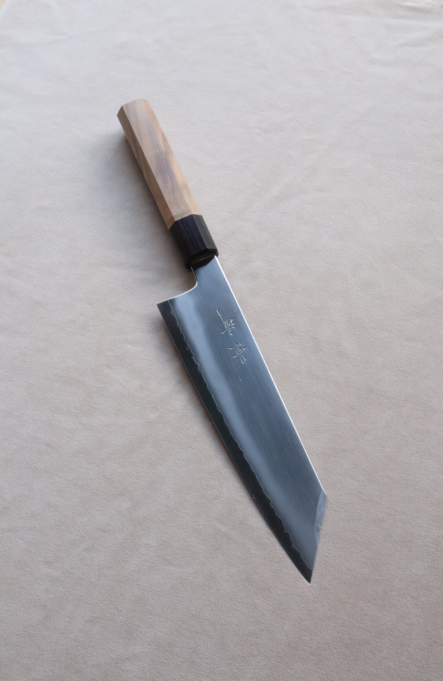 SG2 KIRITSUKE GYUTO 210MM