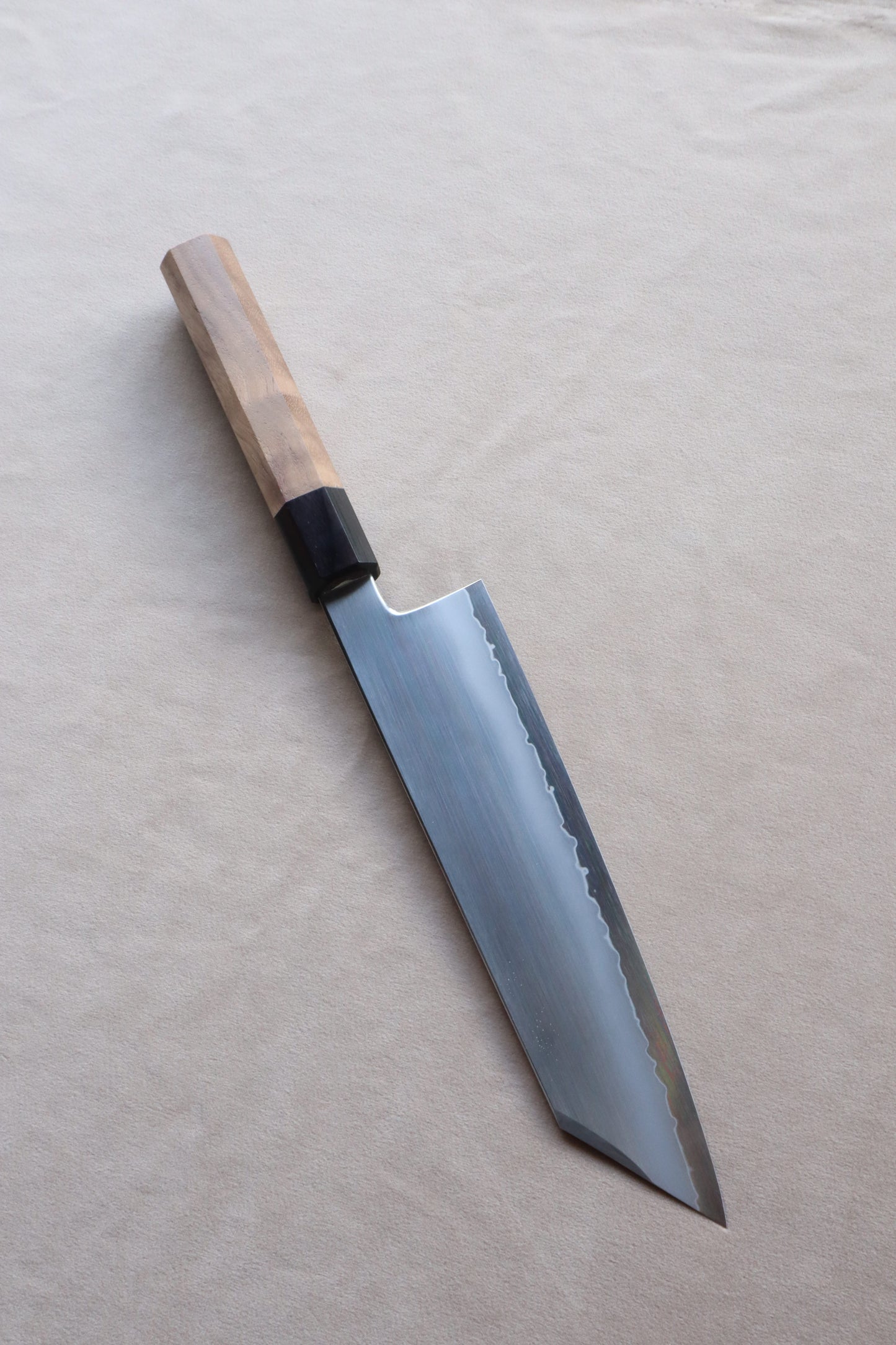 SG2 KIRITSUKE GYUTO 210MM