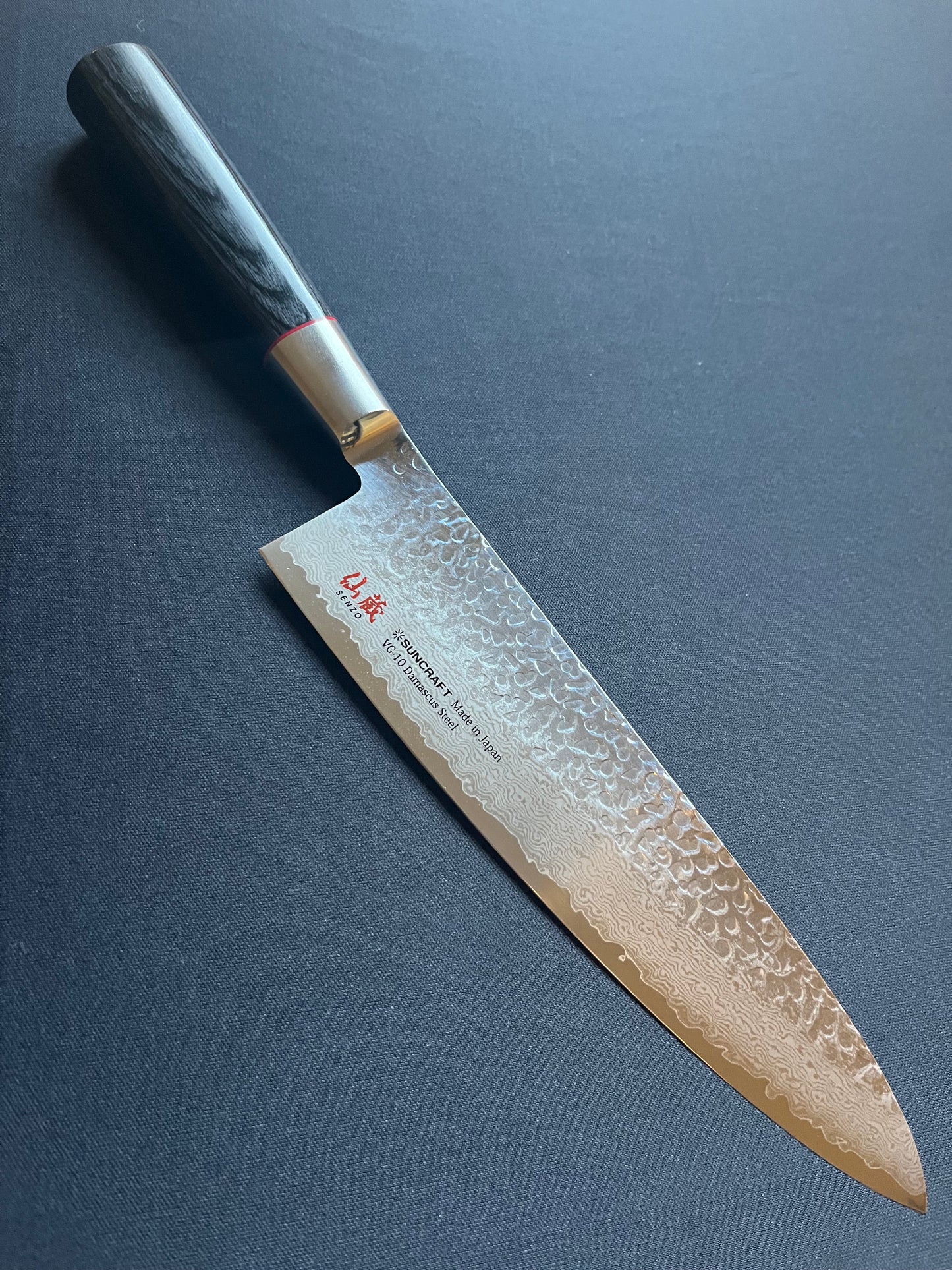 CLASSIC DAMASCO Gyuto