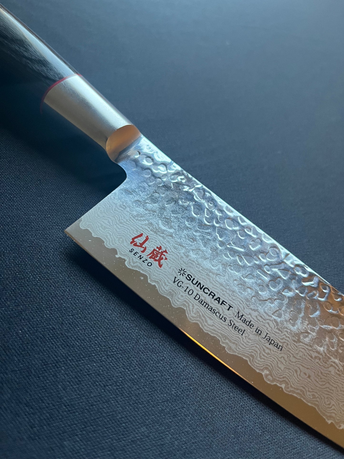 CLASSIC DAMASCO Gyuto