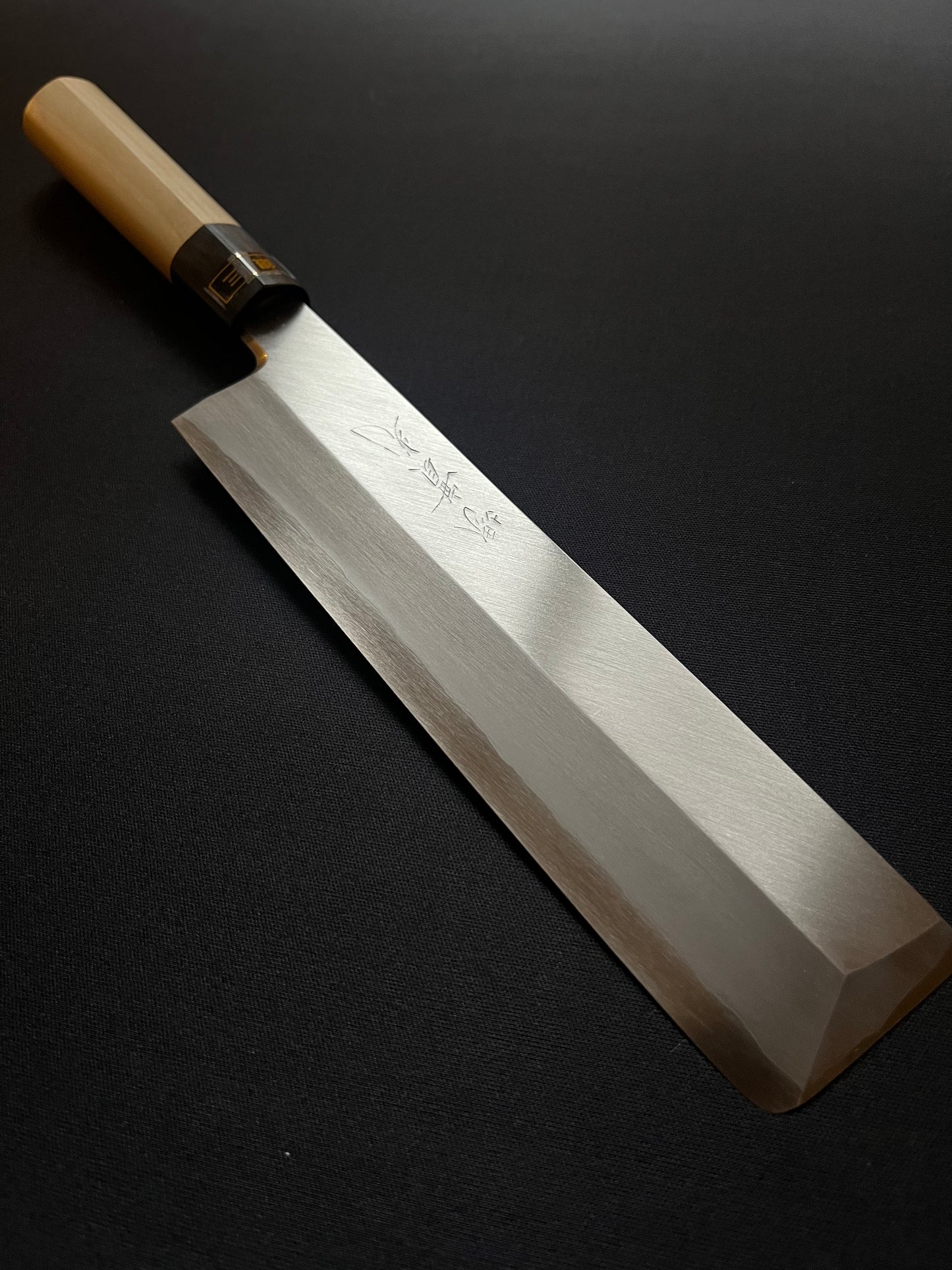 TAKUMI GINSAN Usuba