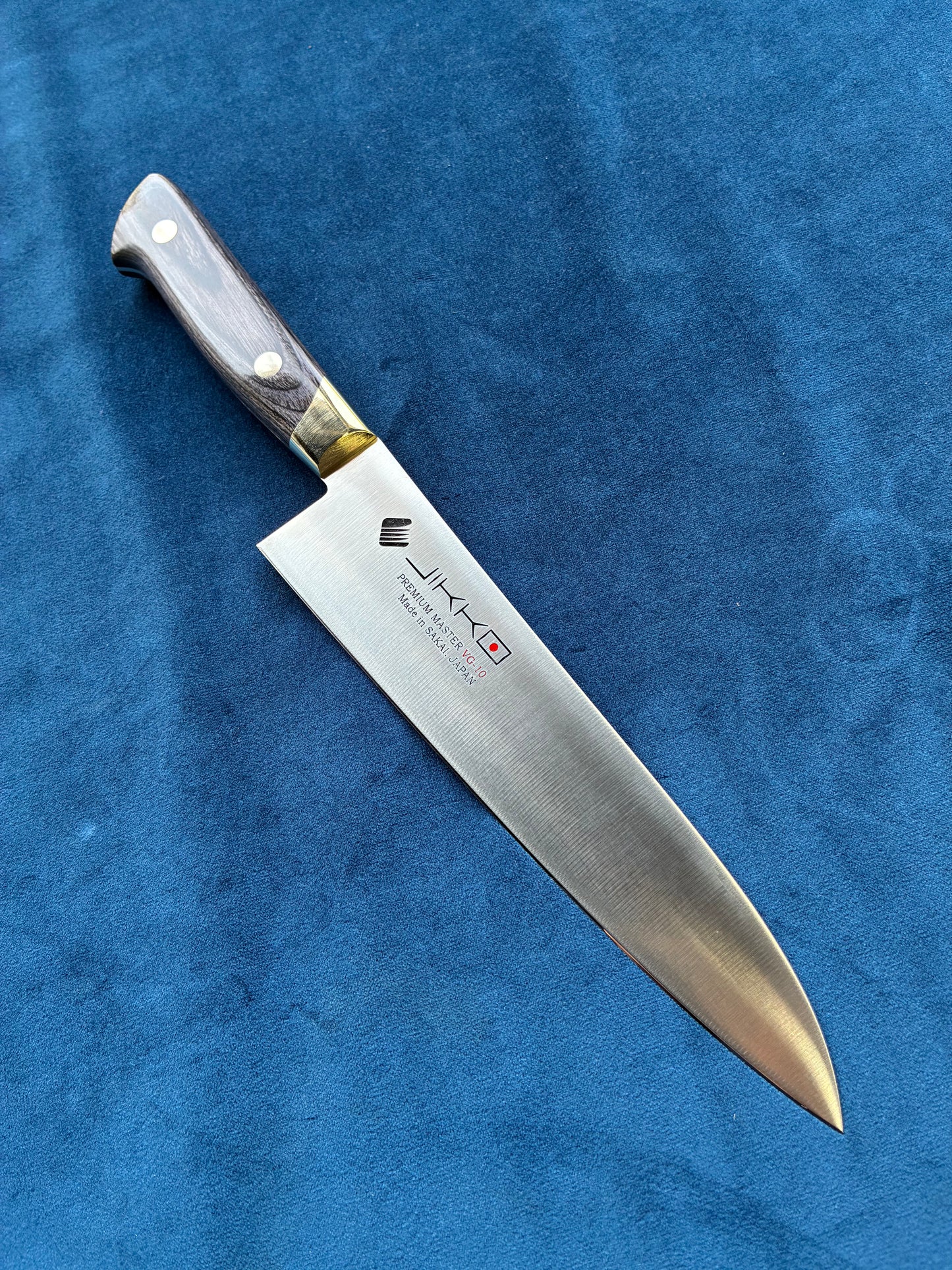 Premium Jikko Gyuto 180mm