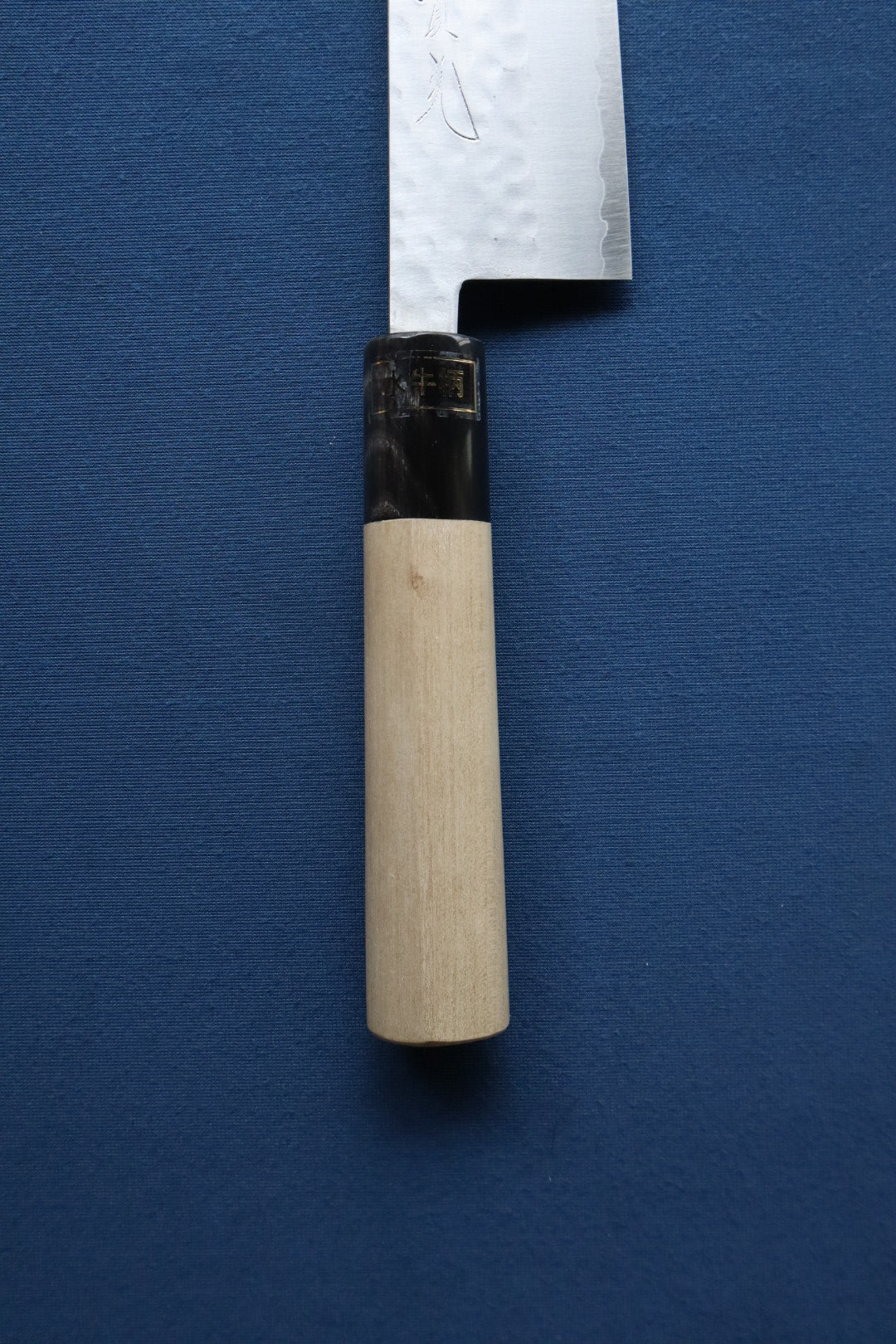 TSUCHIME VG1 WA Santoku Magnolia