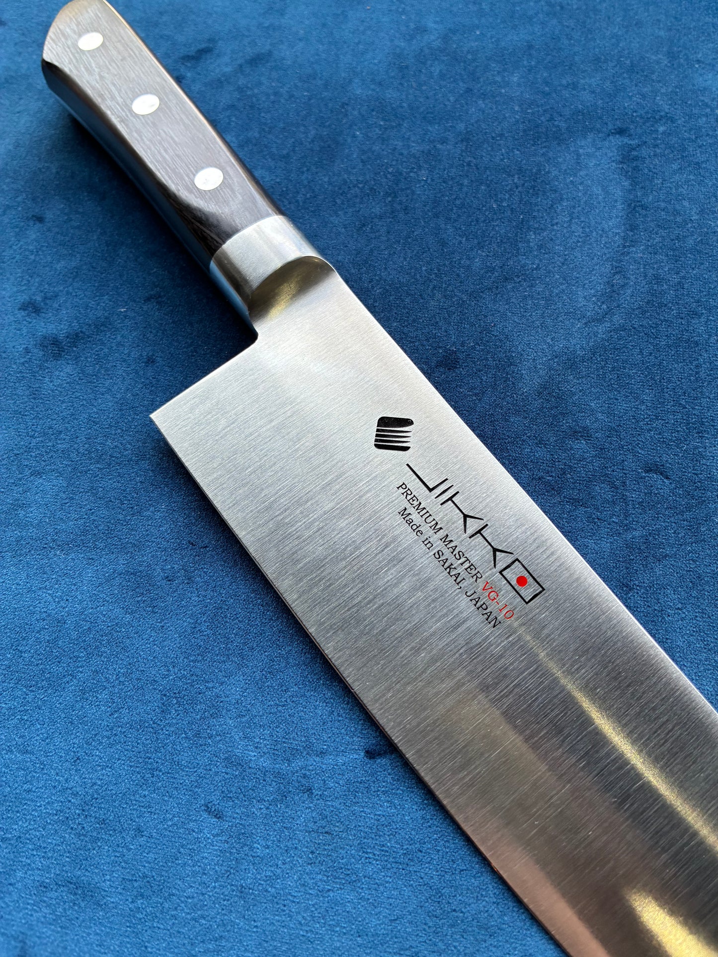 Premium Jikko Yo Deba