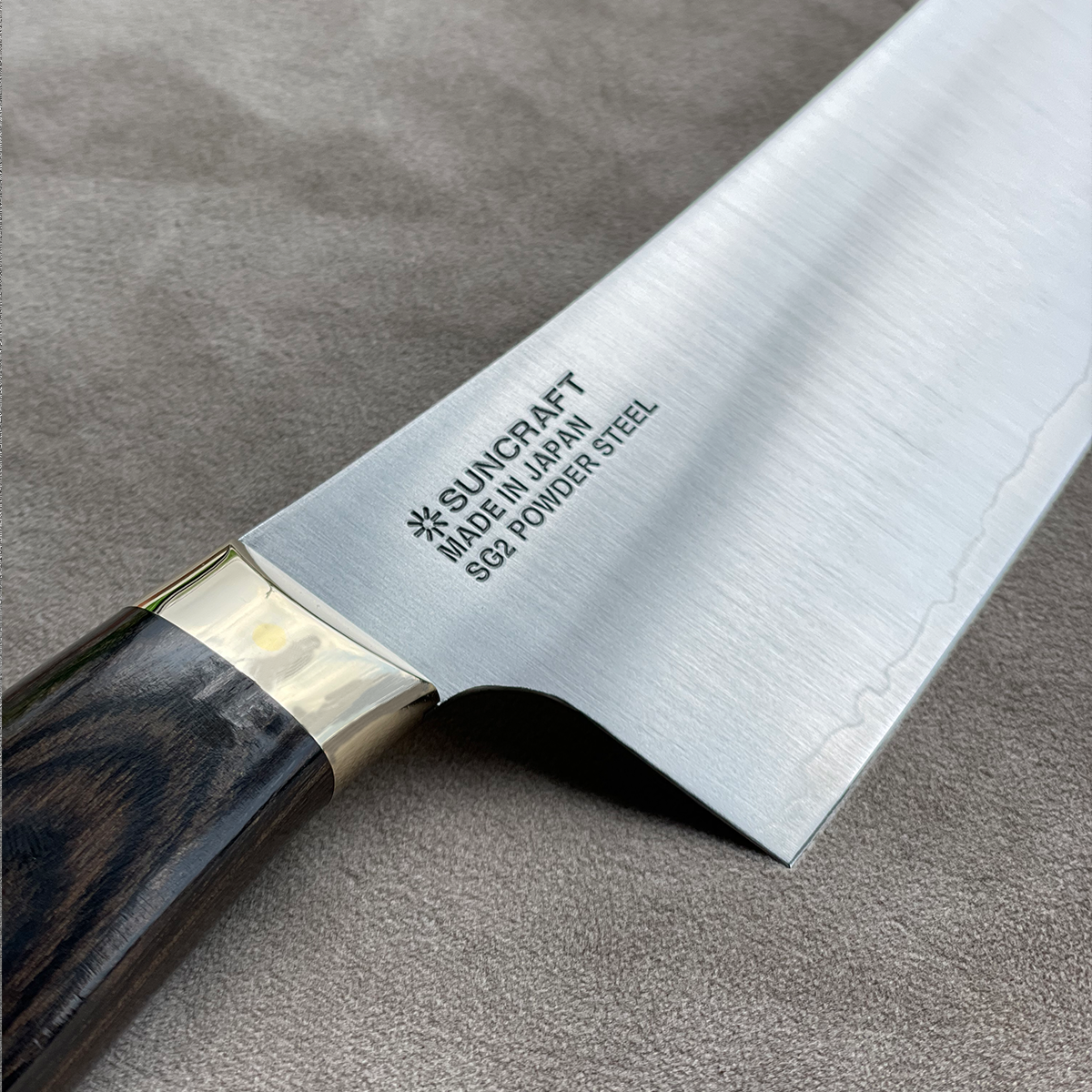 Elegancia Gyuto