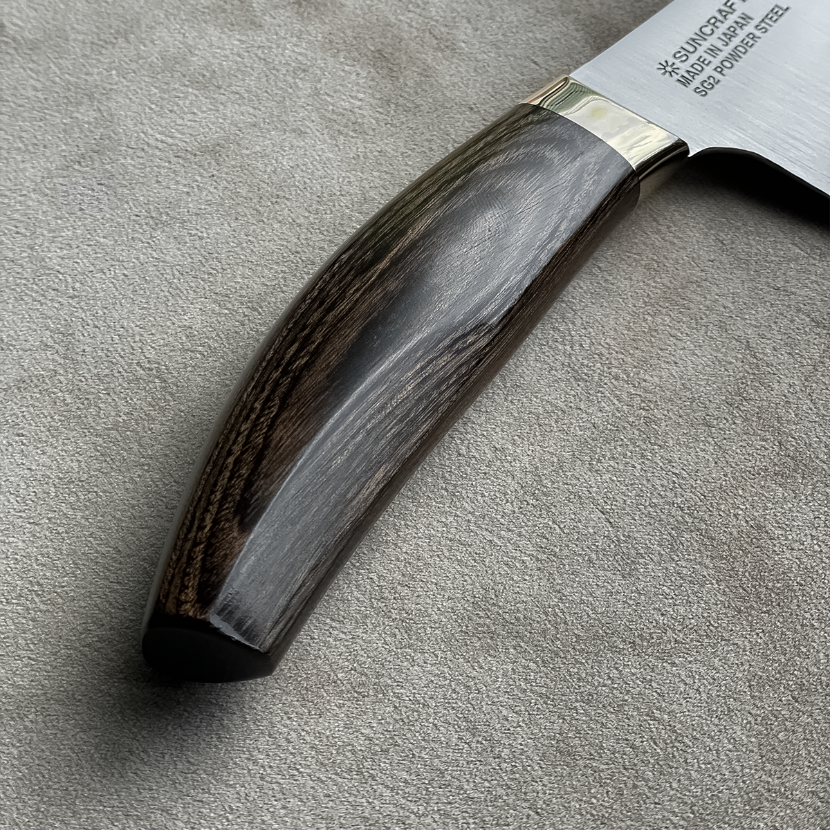 Elegancia Gyuto