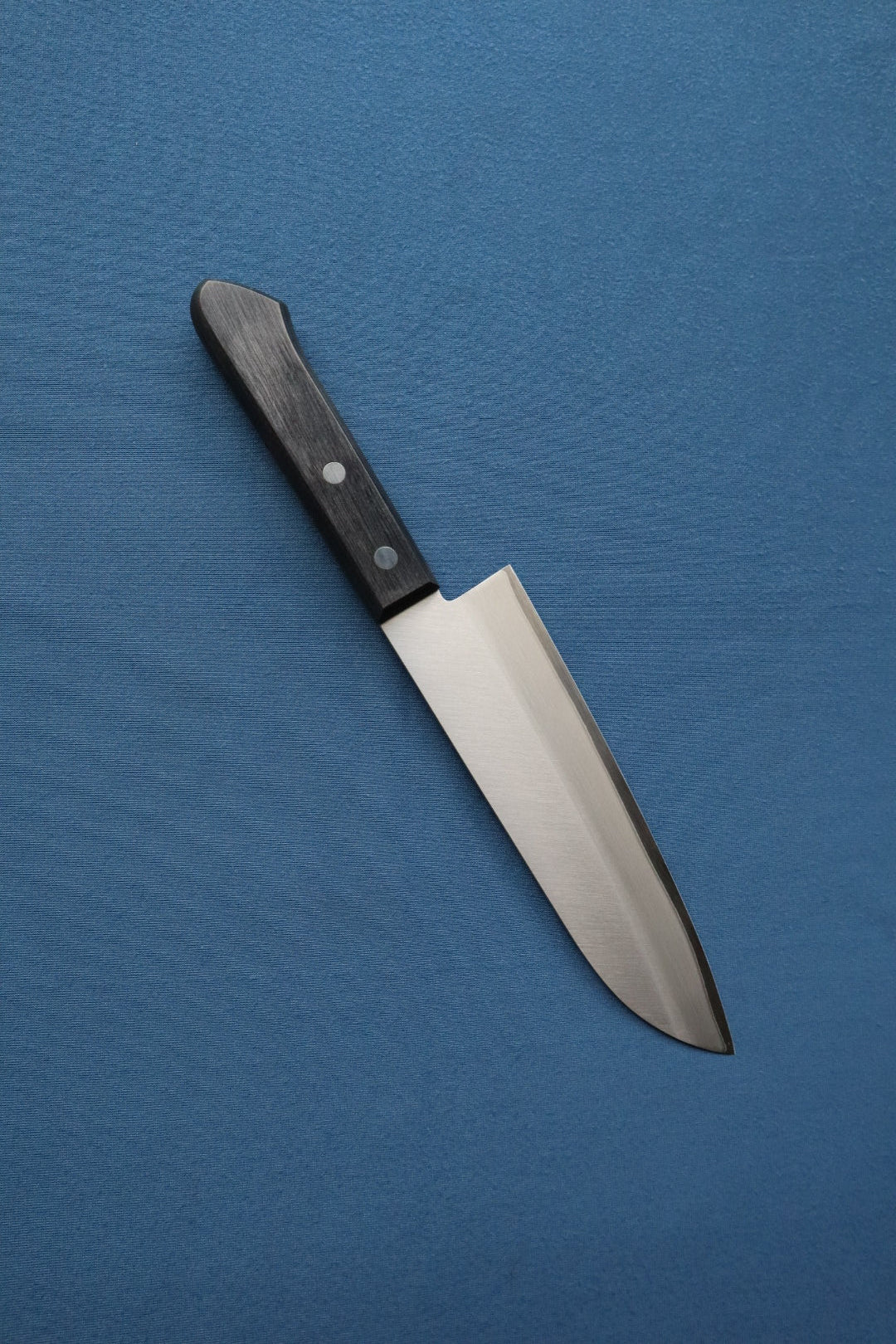 Santoku Acero Azul 2 Sakai Jikko Tsuba Nashi