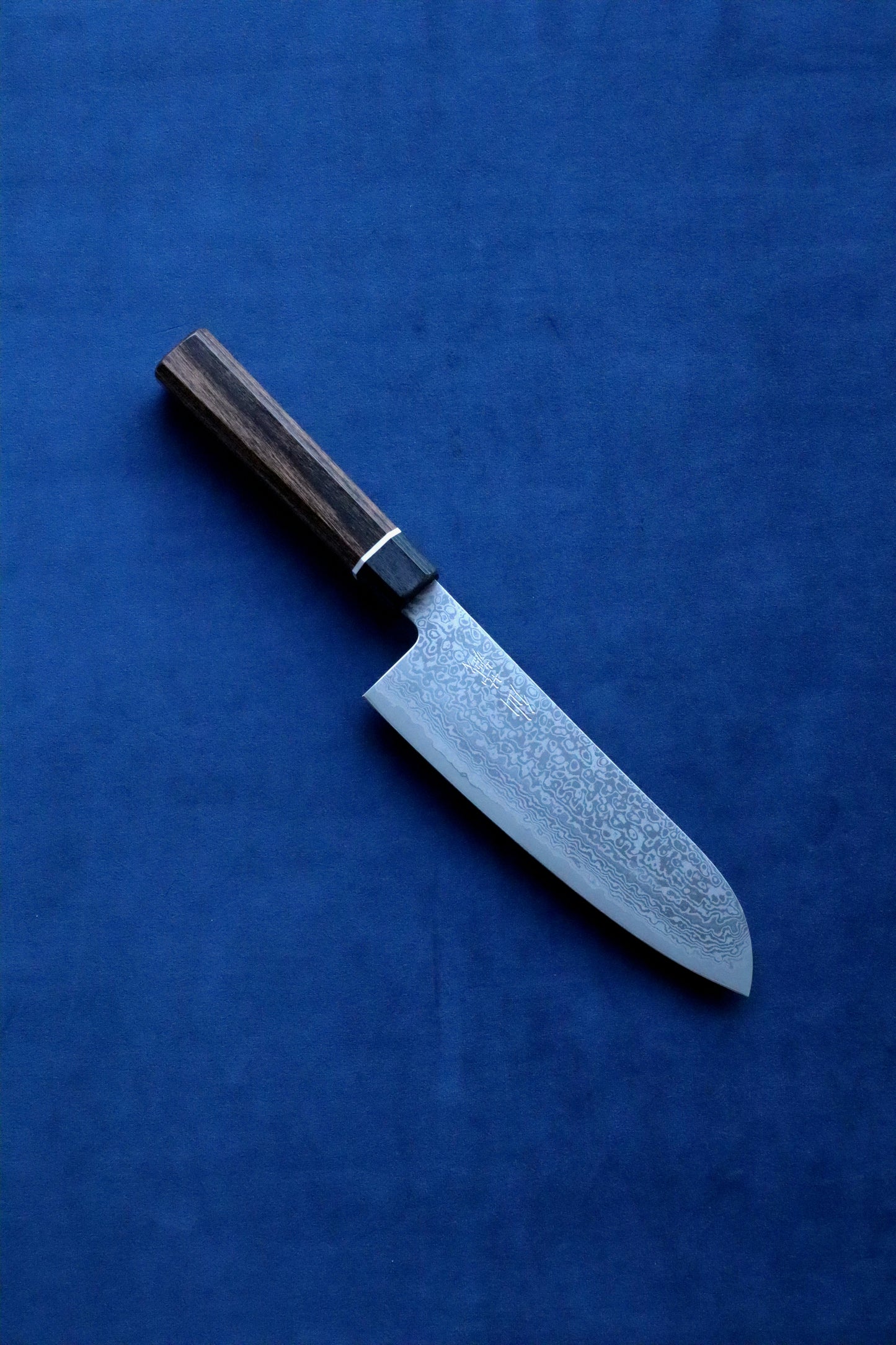 BLACK DAMASCO Santoku