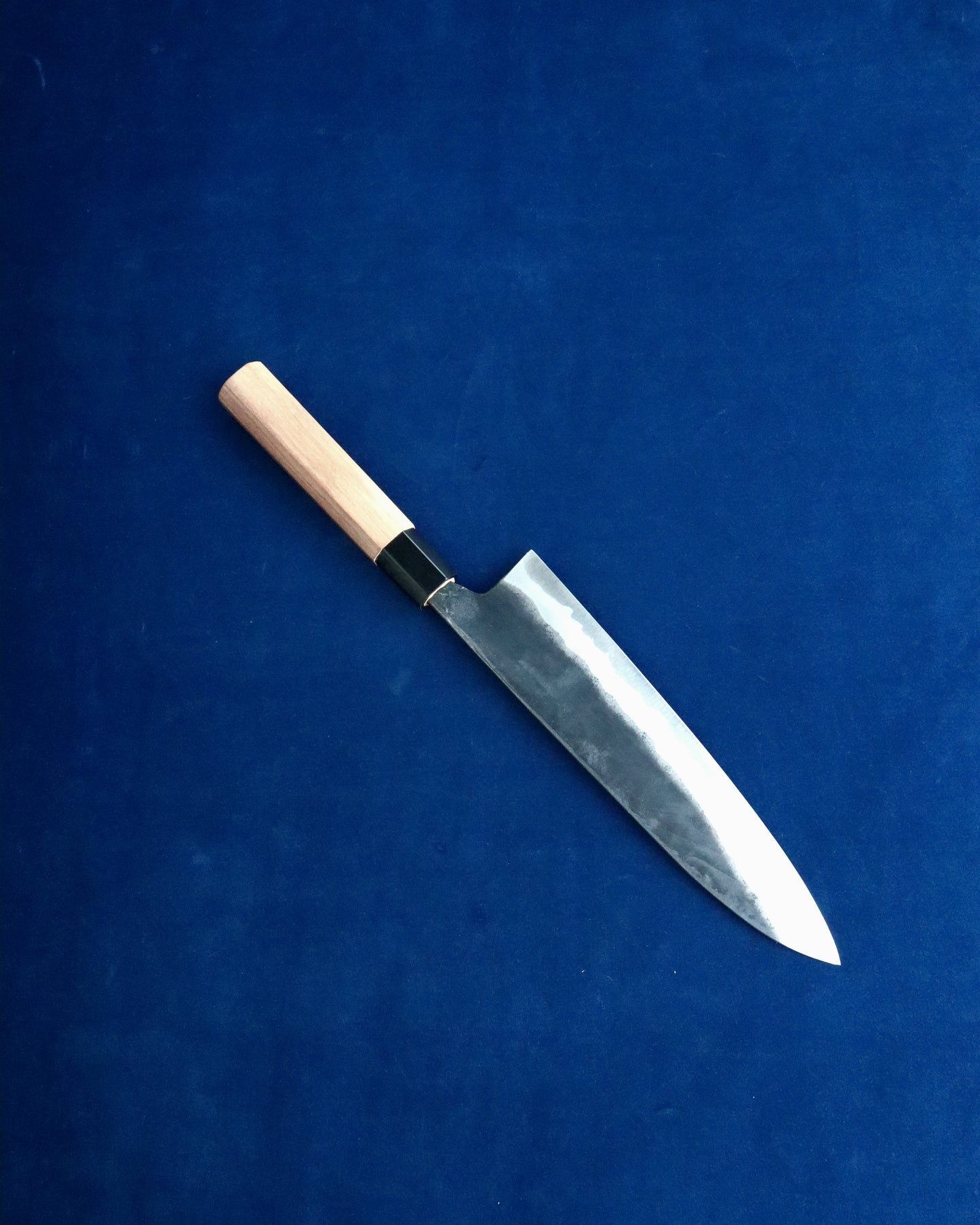 Kurouchi Gyuto 210mm Acero Azul