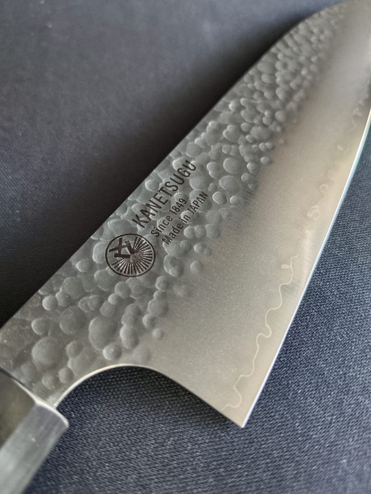 Cuchillos Japoneses Heptagon Wood Santoku Knife 170mm