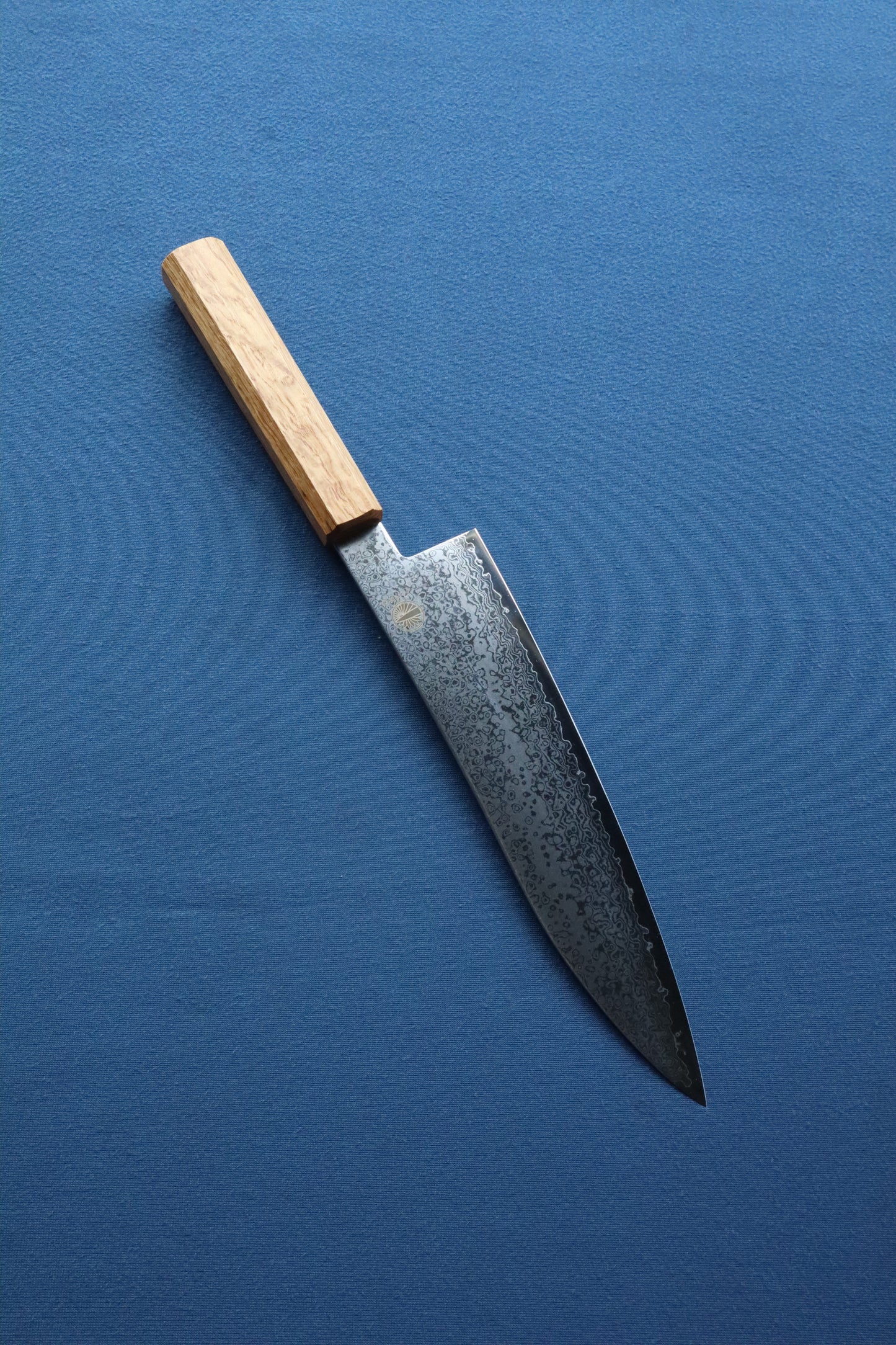 LOCO DAMASCUS GYUTO ZENKIRI
