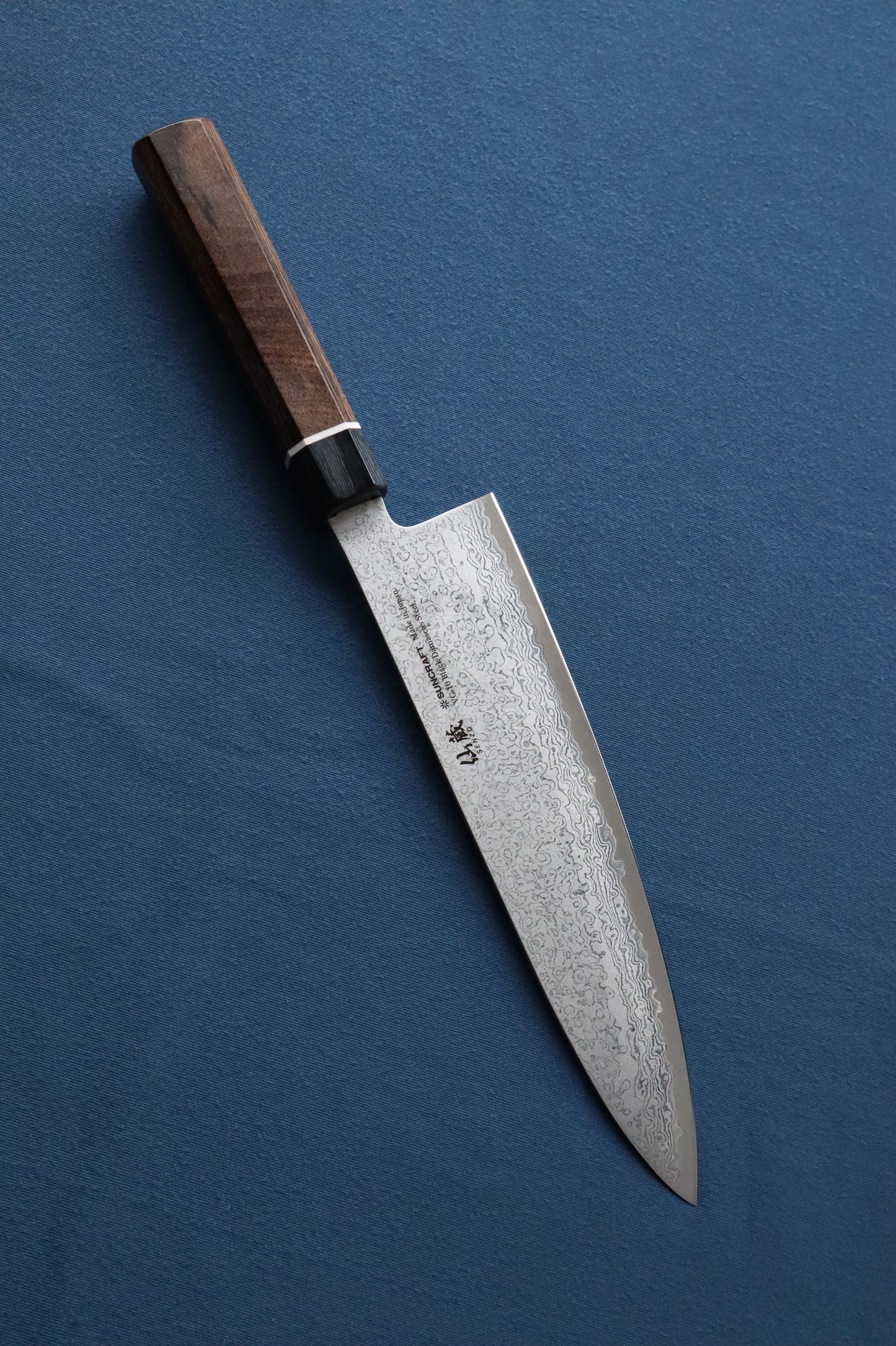 Gyuto BLACK DAMASCO