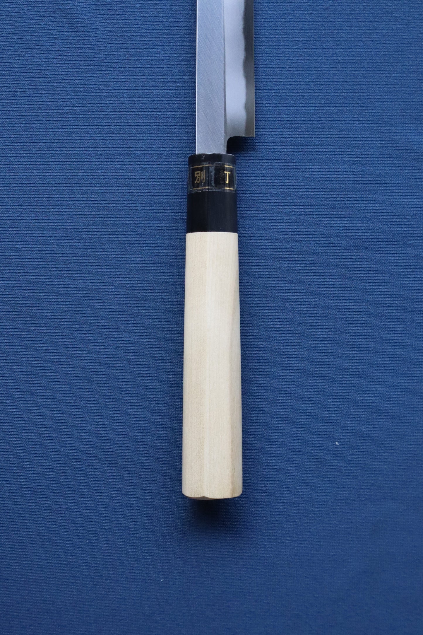 BETSUUCHI BLANCO 3 TAKOHIKI