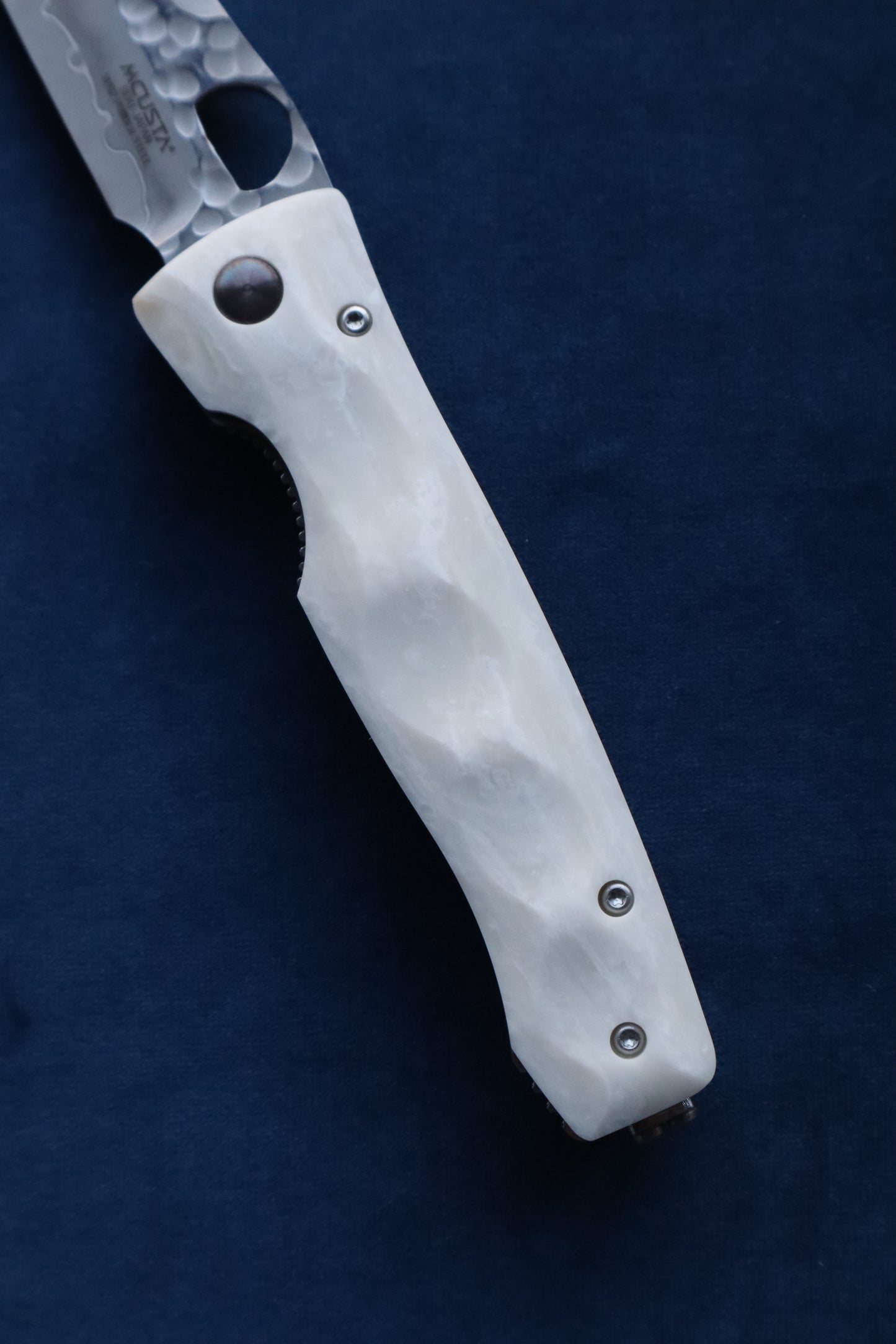 MCUSTA Elite MC-0126G