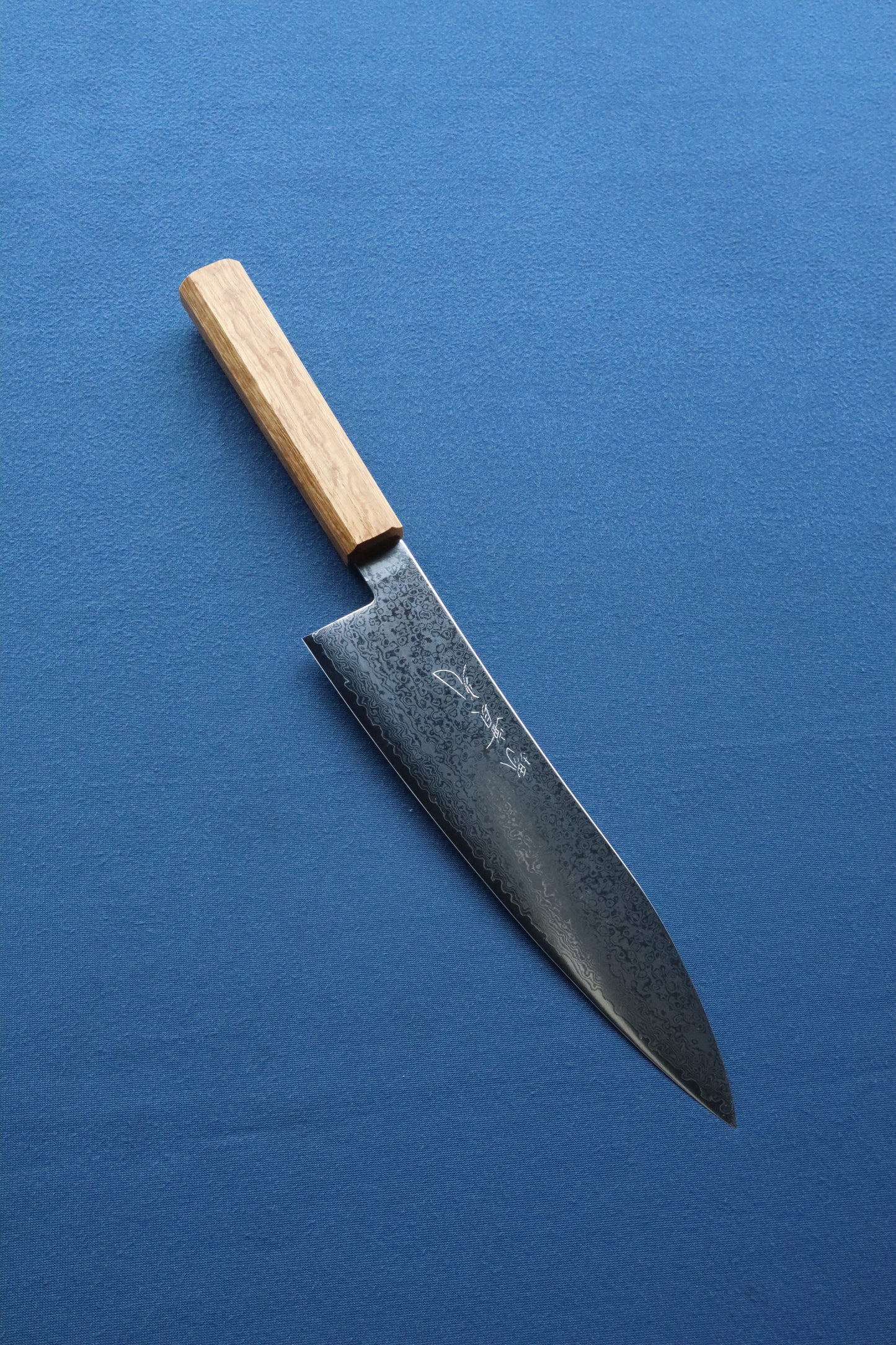 LOCO DAMASCUS GYUTO ZENKIRI